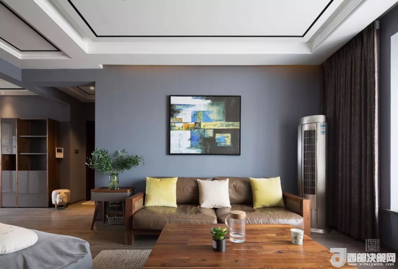 沙發(fā)背景墻選對裝飾畫，才能美了整個客廳空間！