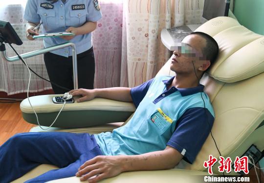 山西省戒毒管理局下屬共有13個(gè)戒毒場(chǎng)所和一個(gè)涉毒病殘所(山西省戒毒康復(fù)醫(yī)院)籌建處，其中省屬戒毒所9個(gè)，市屬戒毒所4個(gè)。　王建軍 攝