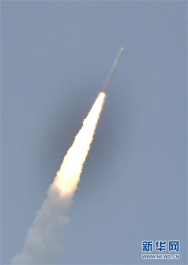 (科技)(4)我國(guó)首次固體運(yùn)載火箭海上發(fā)射技術(shù)試驗(yàn)取得成功