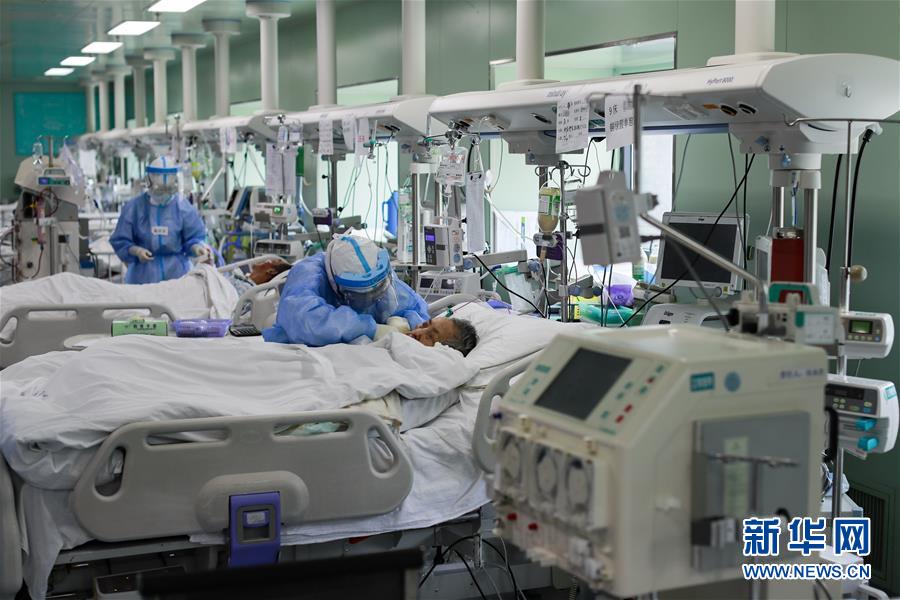 （新華全媒頭條·圖文互動(dòng)）（1）上下同心，守望相助——中國抗疫眾志成城的生動(dòng)實(shí)踐