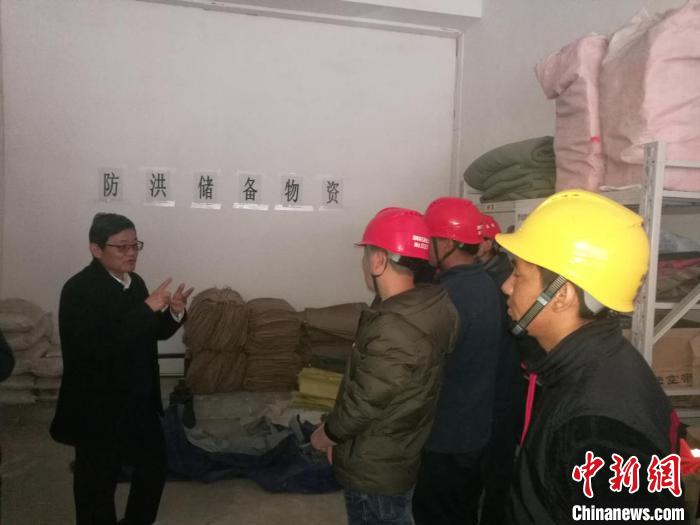 圖為西藏自治區(qū)應(yīng)急管理廳儲備的防洪救災(zāi)物資(資料圖)。西藏自治區(qū)應(yīng)急管理廳 供圖