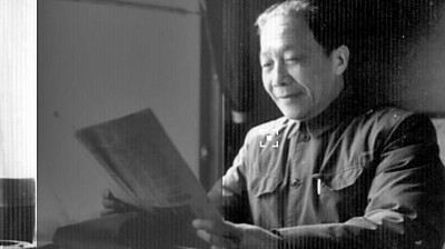 舍我其誰(shuí)報(bào)國(guó)志，碧血丹心愛(ài)國(guó)情