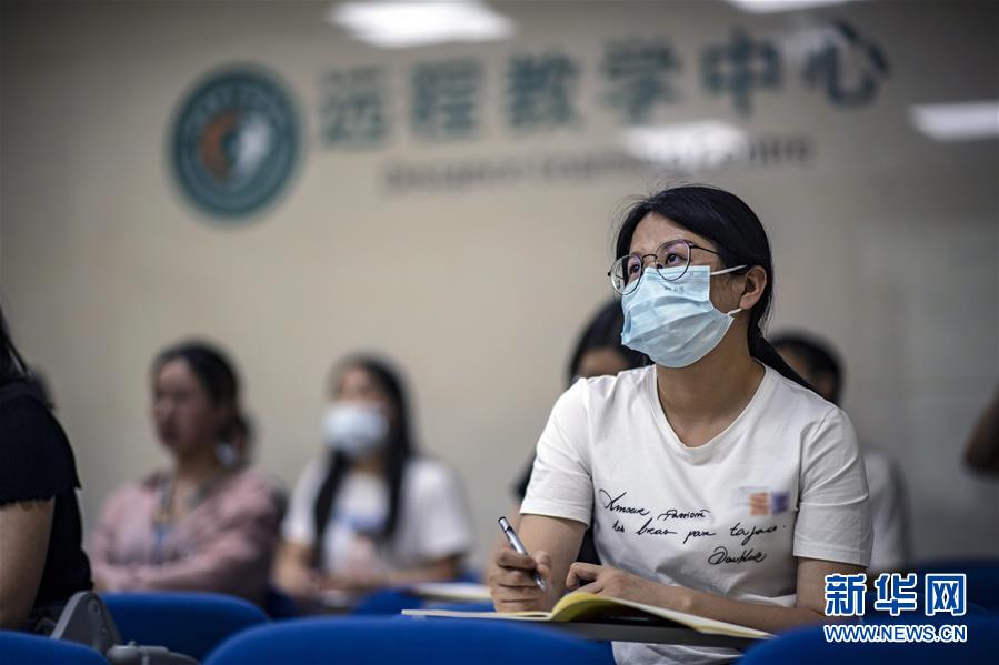 (新華全媒頭條·走向我們的小康生活·決戰(zhàn)決勝脫貧攻堅·圖文互動)(7)決戰(zhàn)烏蒙——中國消除千年貧困的一個縮影