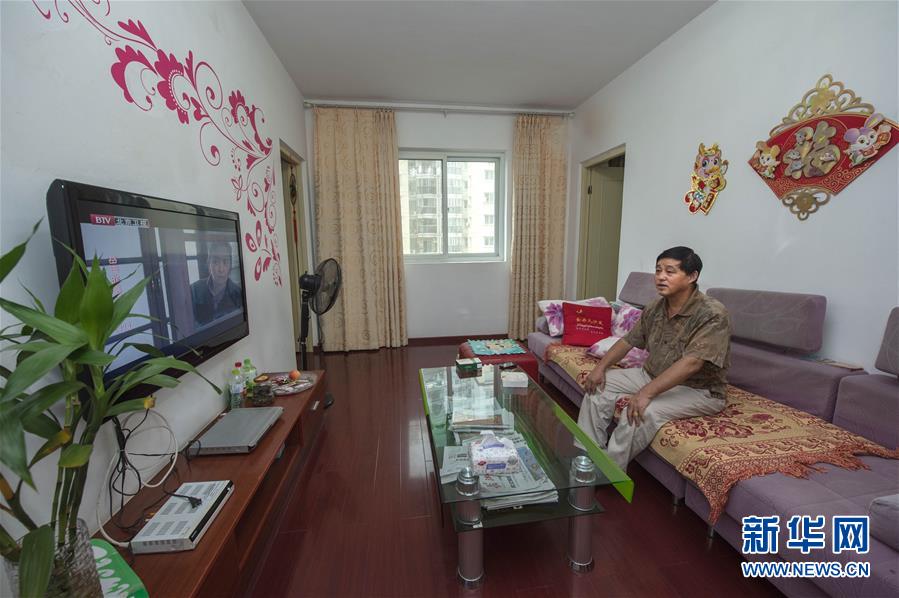 (習(xí)近平的小康故事·新華網(wǎng)·圖文互動)(5) “讓全體人民住有所居”——習(xí)近平和百姓安居的故事