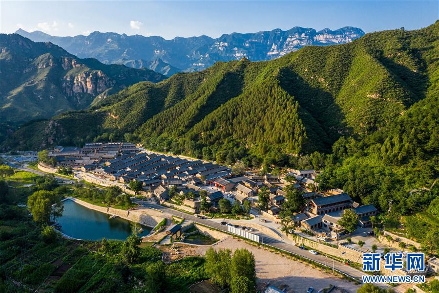 （新華全媒頭條·小康圓夢·圖文互動(dòng)）（1）恢宏史詩耀千秋——寫在中國共產(chǎn)黨帶領(lǐng)中國人民全面建成小康社會之際