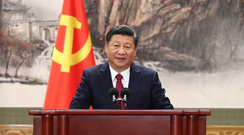 2017年10月25日，習(xí)近平總書記在北京人民大會堂同采訪十九大的中外記者見面。