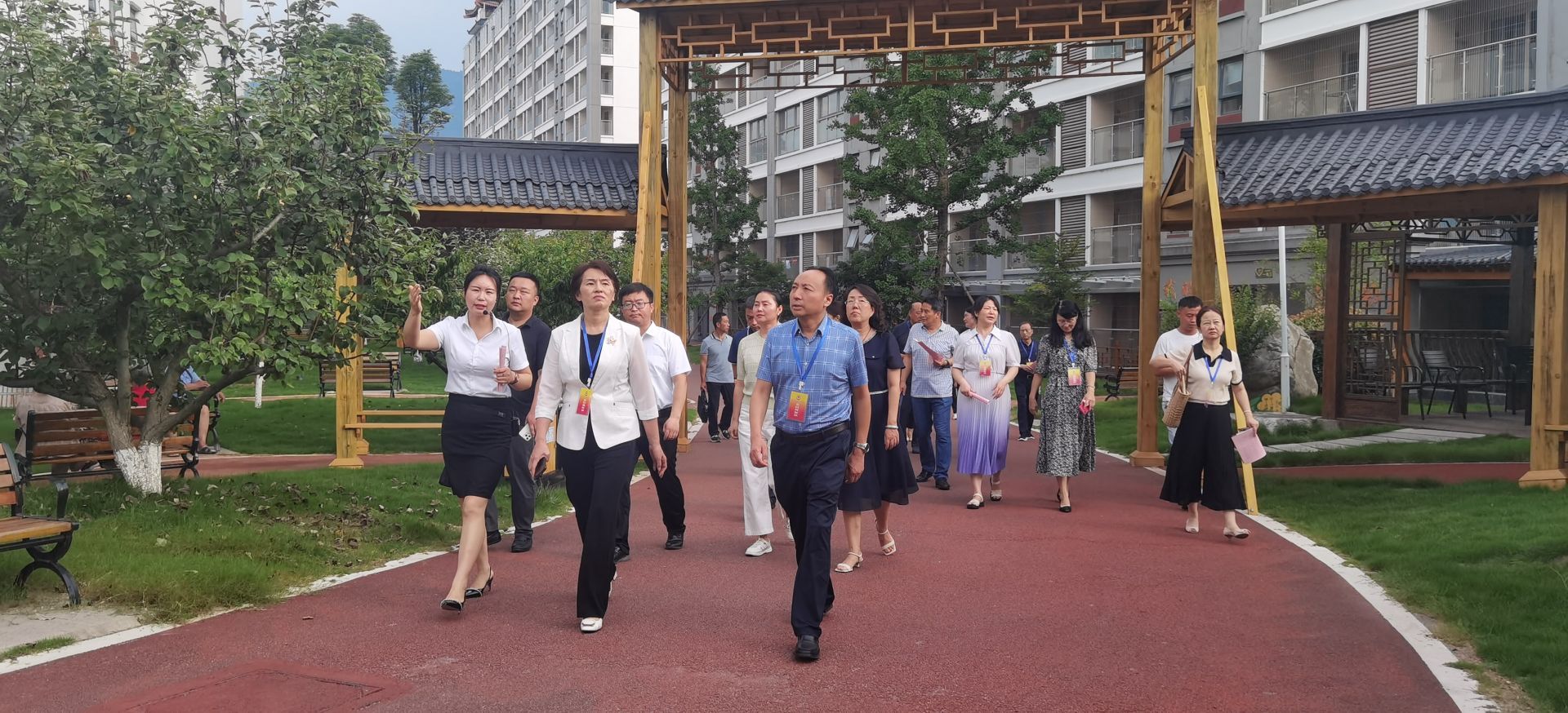 正在上傳... 318730c3f4826d3fe451af5c69b1b584.jpeg